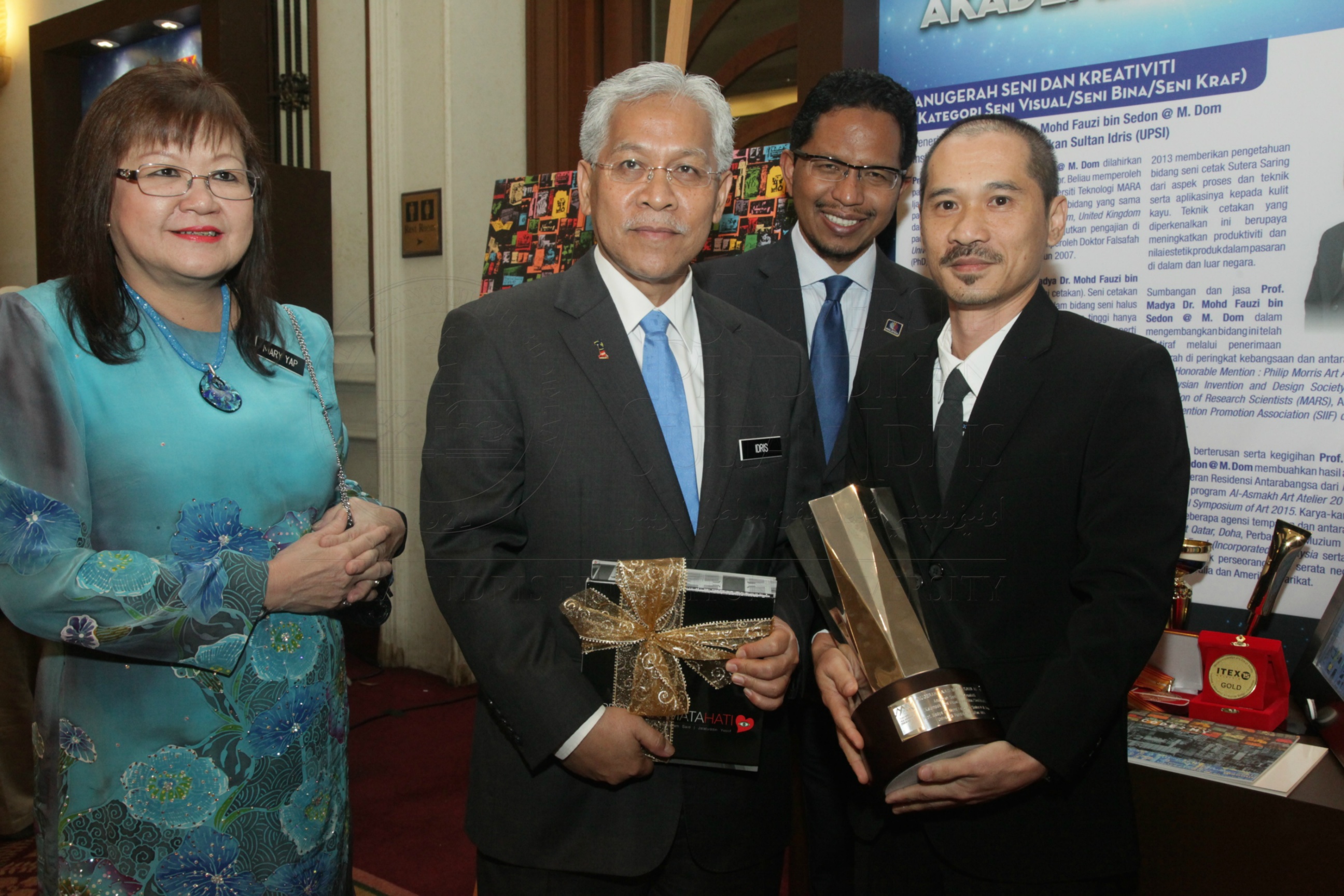 PRO15 147 AKN IMG 1374